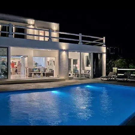 Rubini Villa *